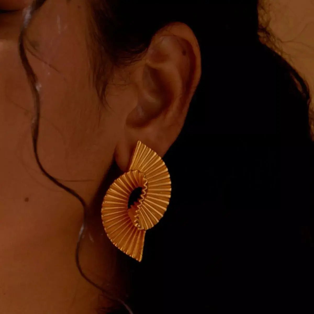 18K Gold - Plated Copper Geometric Spiral Earrings - Pretty Melanin Boutique